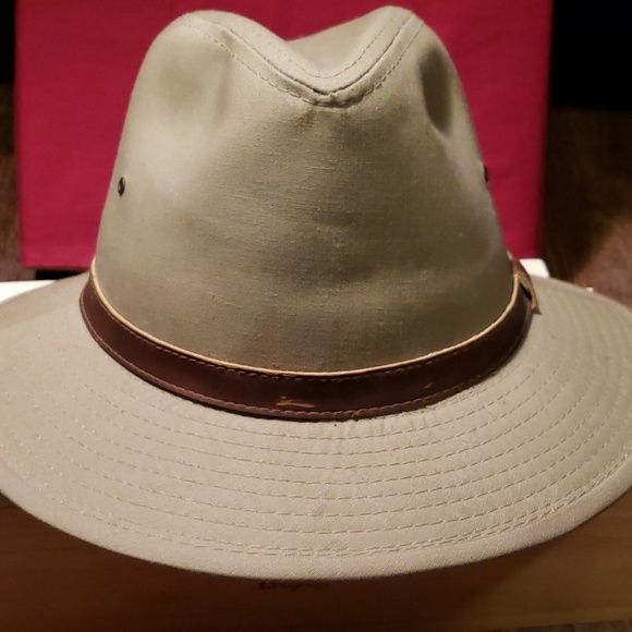 stetson explorer hat